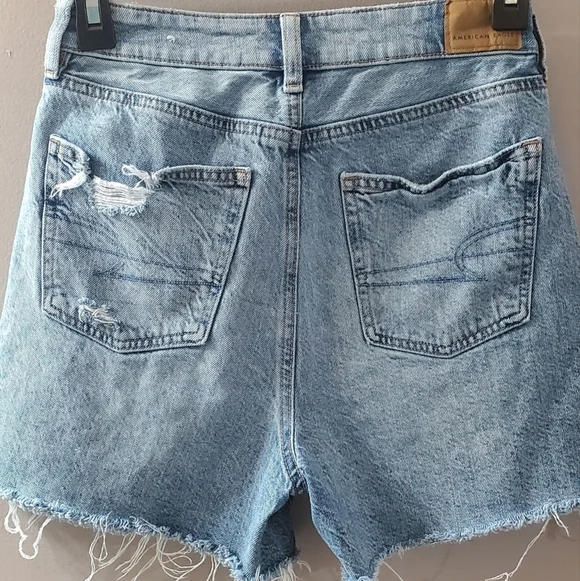 American Eagle Outfitters Light Blue Distressed Jean Shorts - Picture 2 of 4